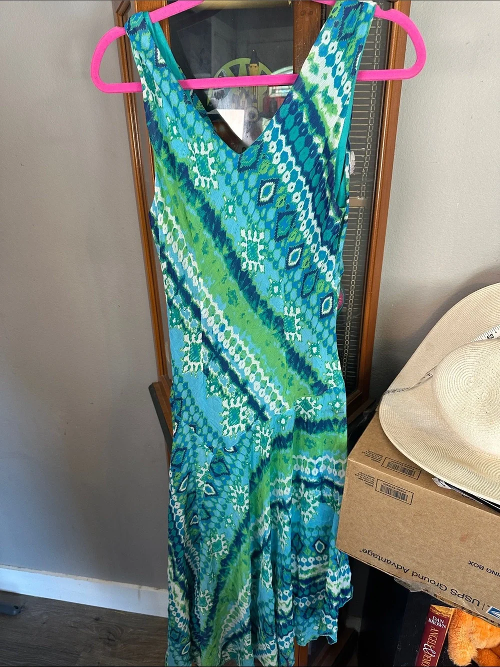 dressbarn sleeveless neck
